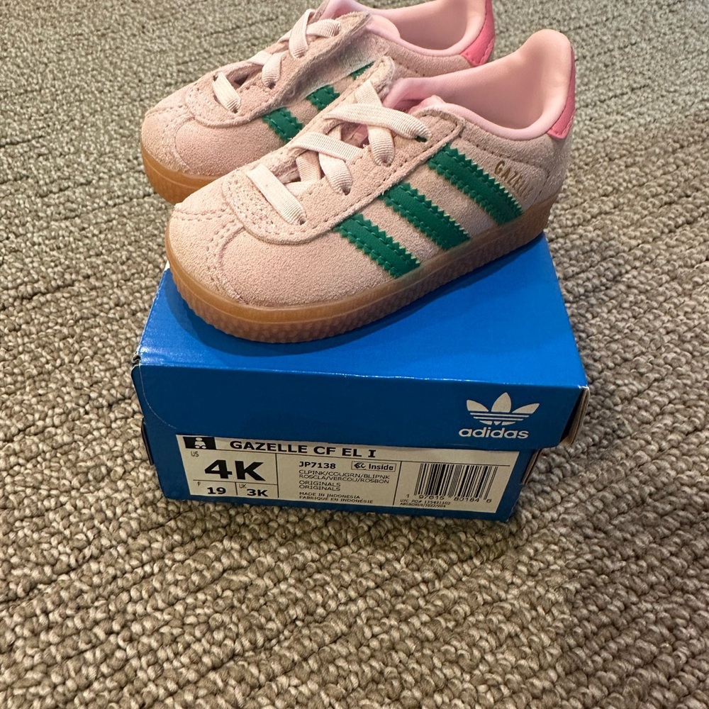 NIB! Adidas Kids Gazelle Sneakers in Pink and Green